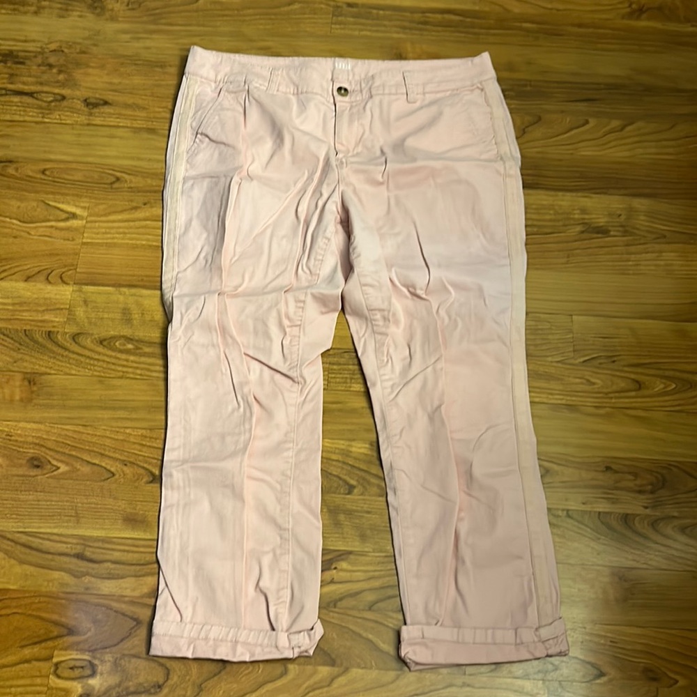 Size 14 a.n.a cropped pants size 14